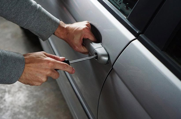 How To Open Car Door Without Key? ( 9 Effective Ways)