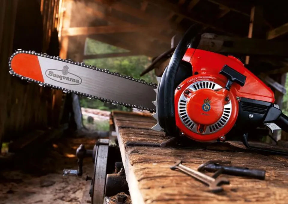 10 Best Mini Chainsaws 2023 – How to Select