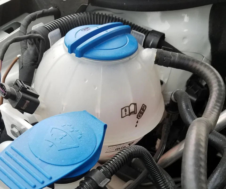 How Long Does Coolant Last in a Car - How Often to Change